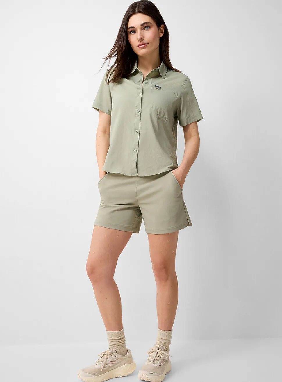 All Seasons stretch short