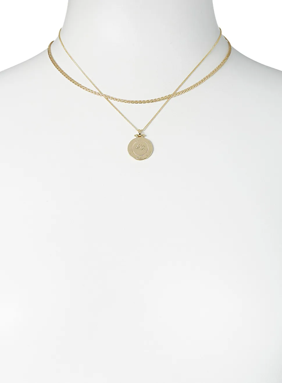Antique pendant necklaces