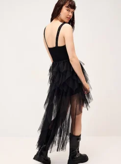 Asymmetrical high-low hem organza dress