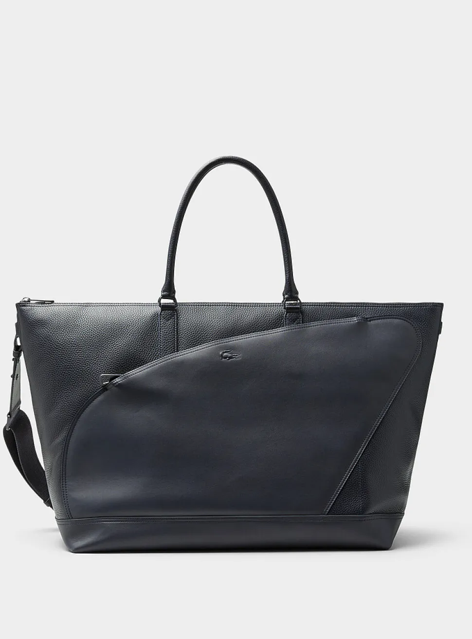 Asymmetric pocket travel bag