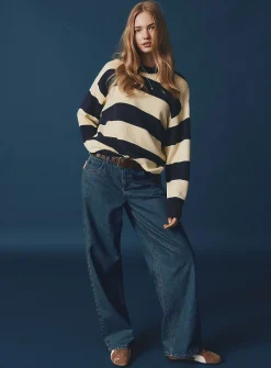 Baggy low-rise jean