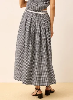 Belted flared gingham seersucker skirt