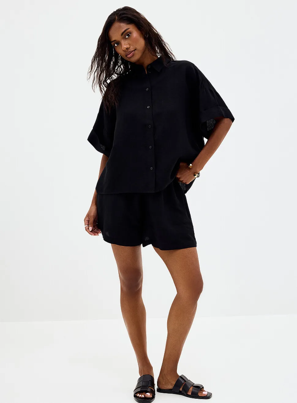 Bisenas cuffed sleeves linen shirt
