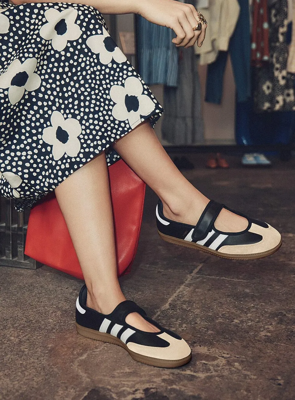 Black and ivory Samba Jane sneakers