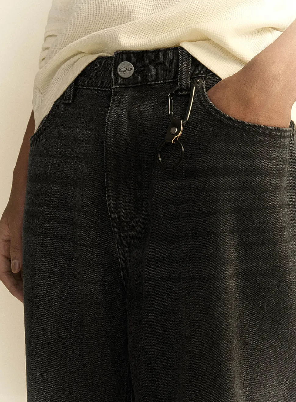 Black wash 5-pocket jean