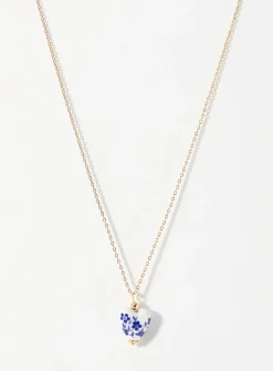 Blue flower heart chain