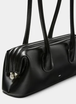 Boat small leather baguette bag