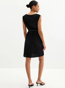 Braided belt flowy pleated dress