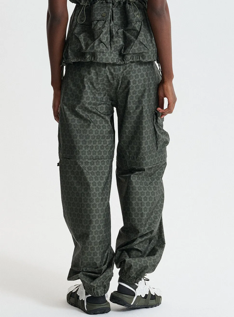 Carla Spectra hybrid legs floral pant