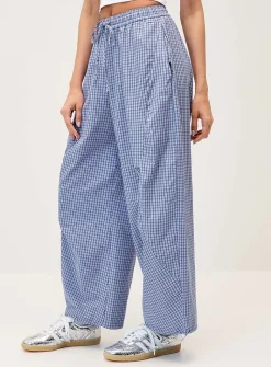 Checkered poplin barrel-leg pant
