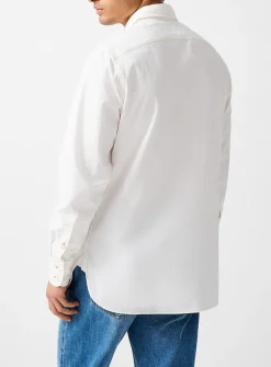 Contrasting topstitching patch pockets shirt
