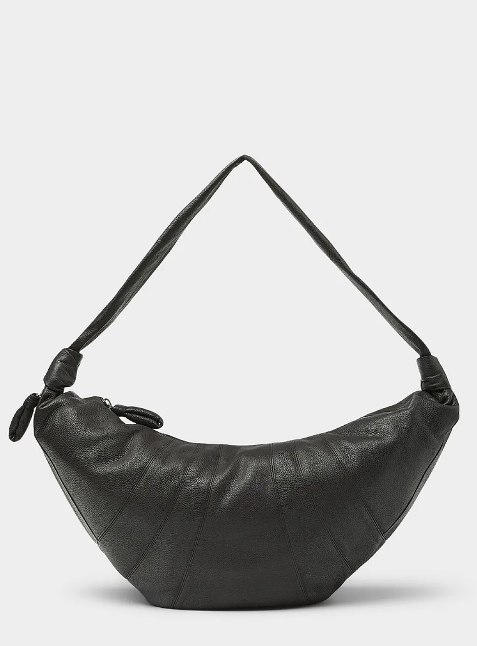 Croissant large grained leather bag