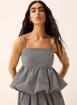 Cropped bubble-shape seersucker cami