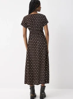 Crossover neckline crepe maxi dress