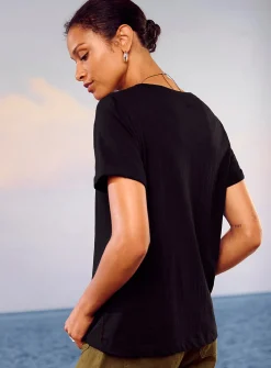 Cuffed-sleeve organic cotton T-shirt