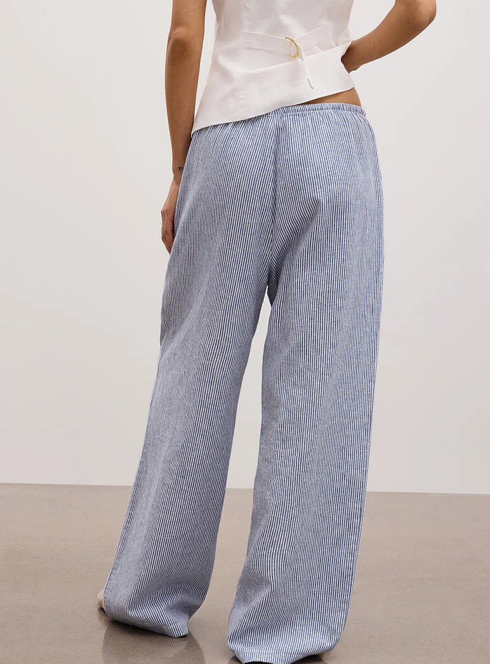 Drawcord waist linen-blend wide-leg pant