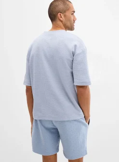Embossed geo T-shirt
