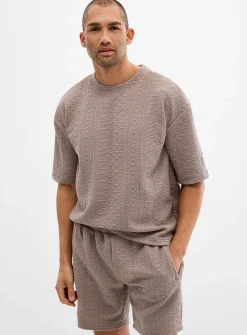 Embossed geo T-shirt