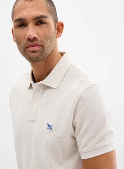 Embroidered logo piqué polo