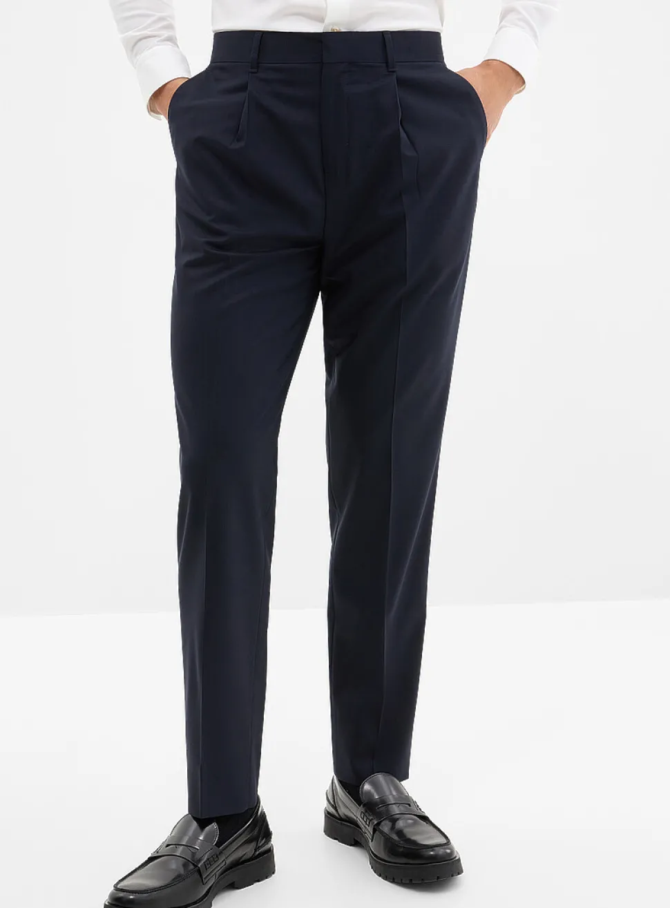 Essential navy pant