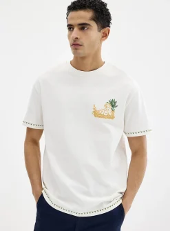 Exotic embroidery T-shirt