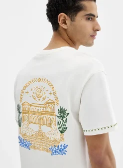 Exotic embroidery T-shirt
