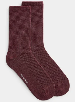 Finely ribbed socks