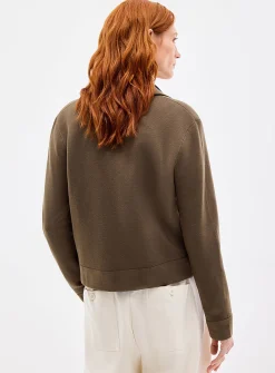 Flap-pocket polo-collar cardigan