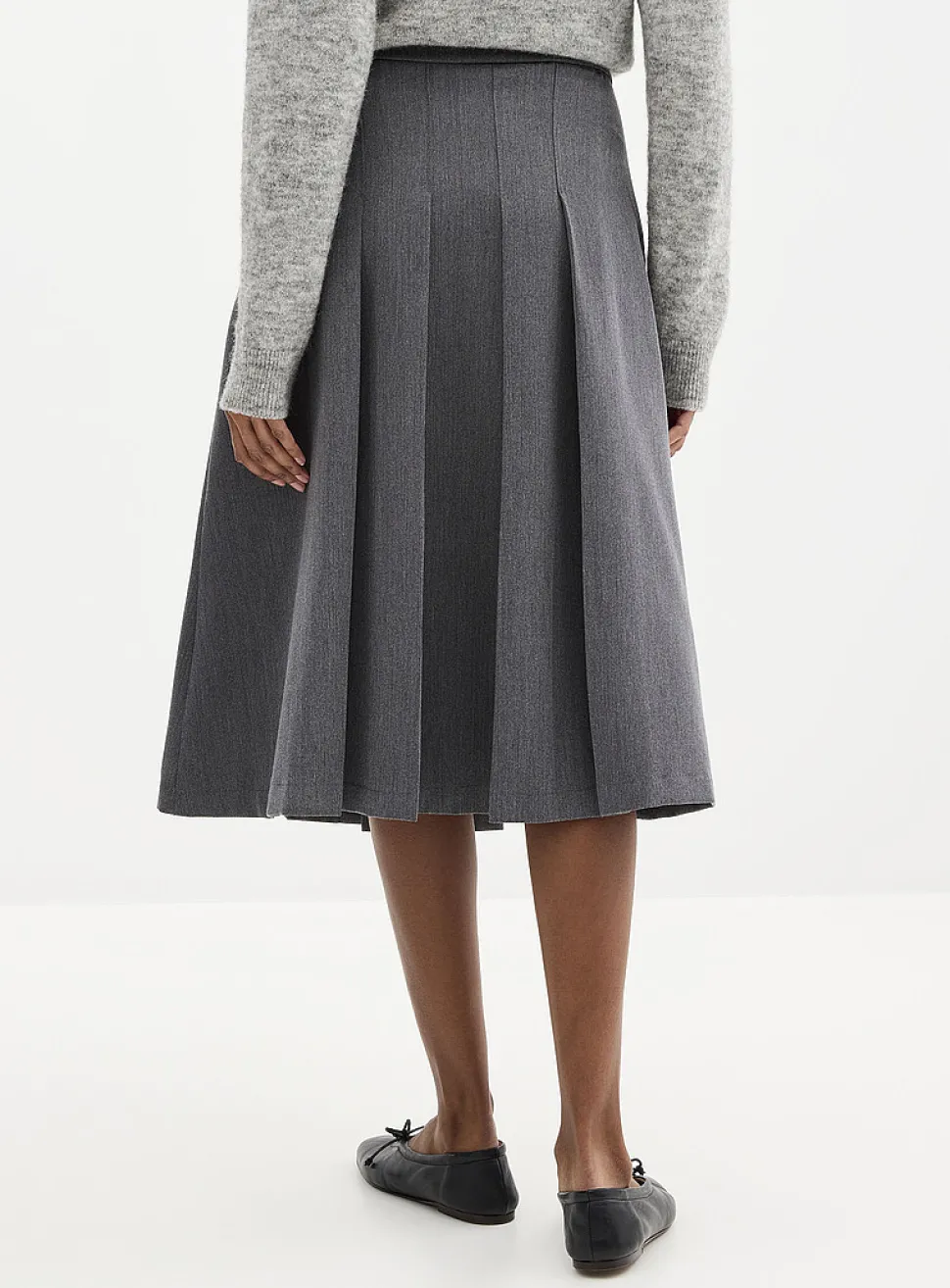 Flat pleats midi skirt