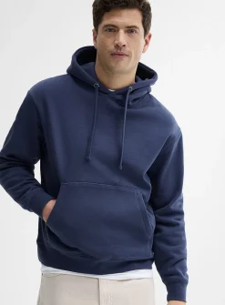 Fleece-lined raglan hoodie