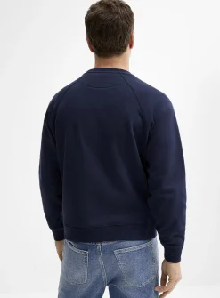 Fleece-underside raglan sweatshirt