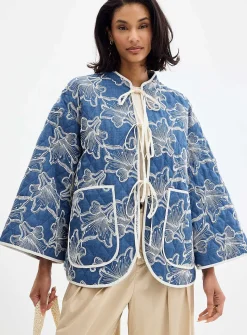 Floral embroidery quilted jacket