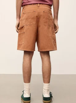 Floral embroidery worker Bermudas