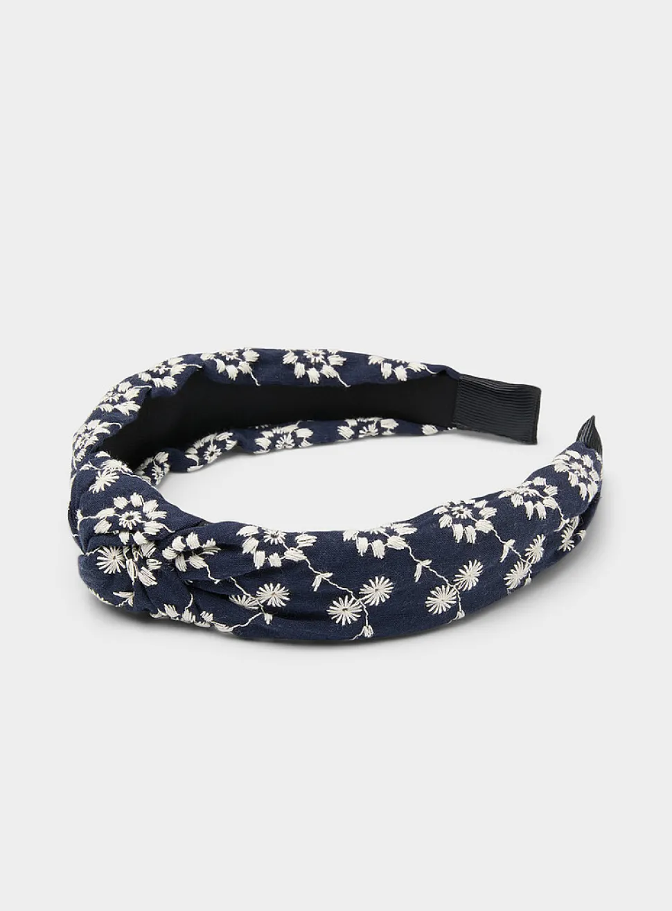 Floral openwork knotted headband