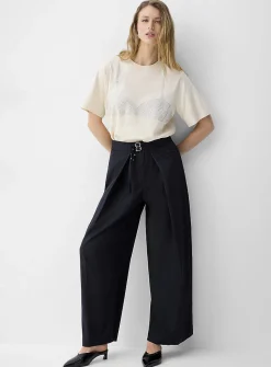 Flowing two-belt wraparound pant