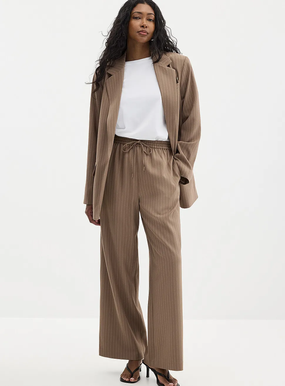 Flowy pinstripe pant