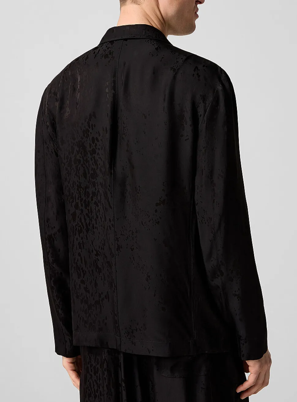 Fluid jacquard droplet blazer