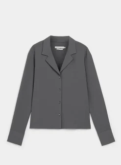Fluid notched-collar shirt