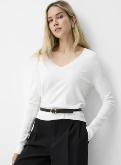 Fluid V-neck sweater