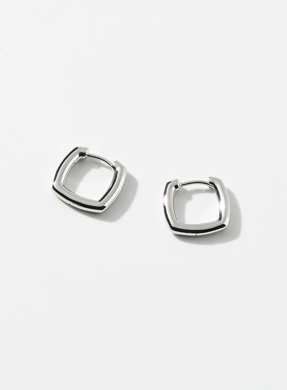 Frame earrings