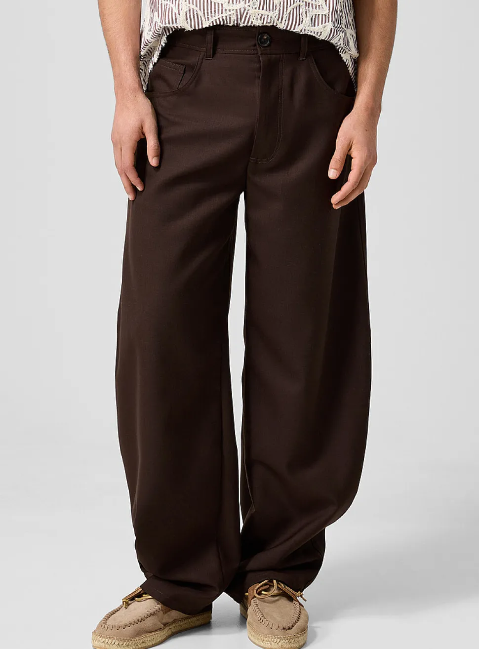 Gino brown twill barrel-leg pant