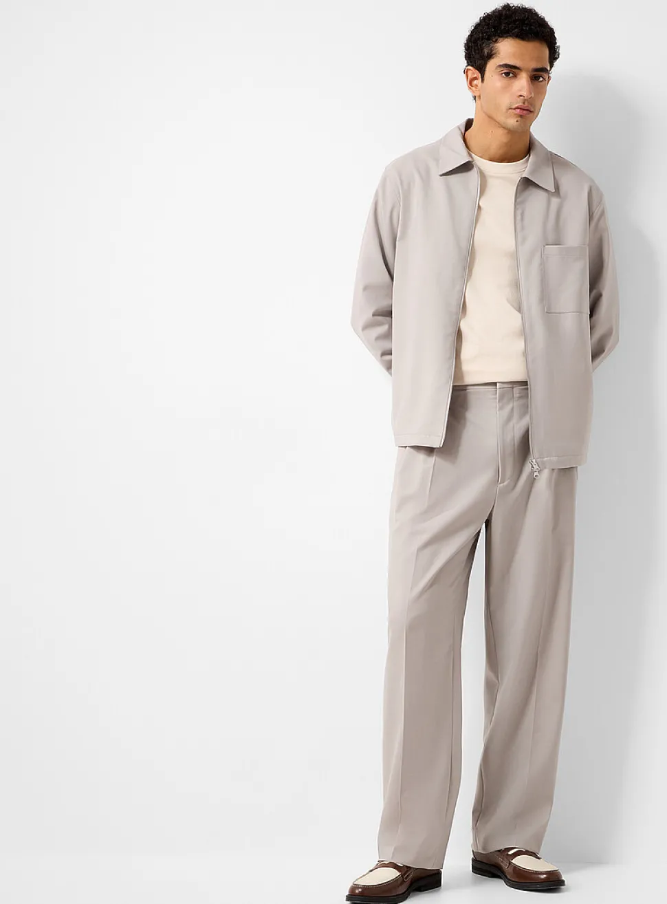 Greige double-pleated pant