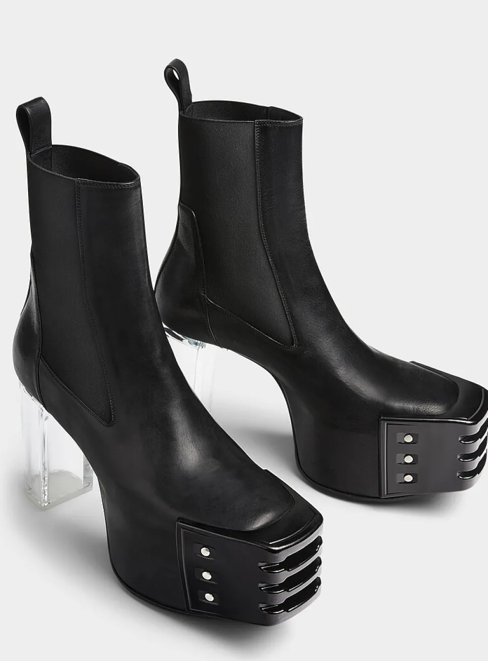 Grilled Kiss platform boots