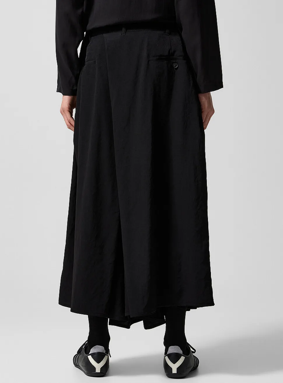 Hakama-style draped pant