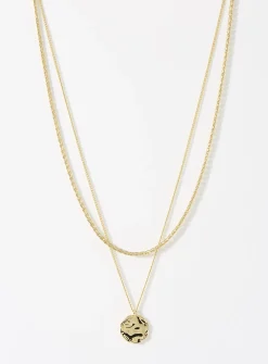 Hammered medallion chains