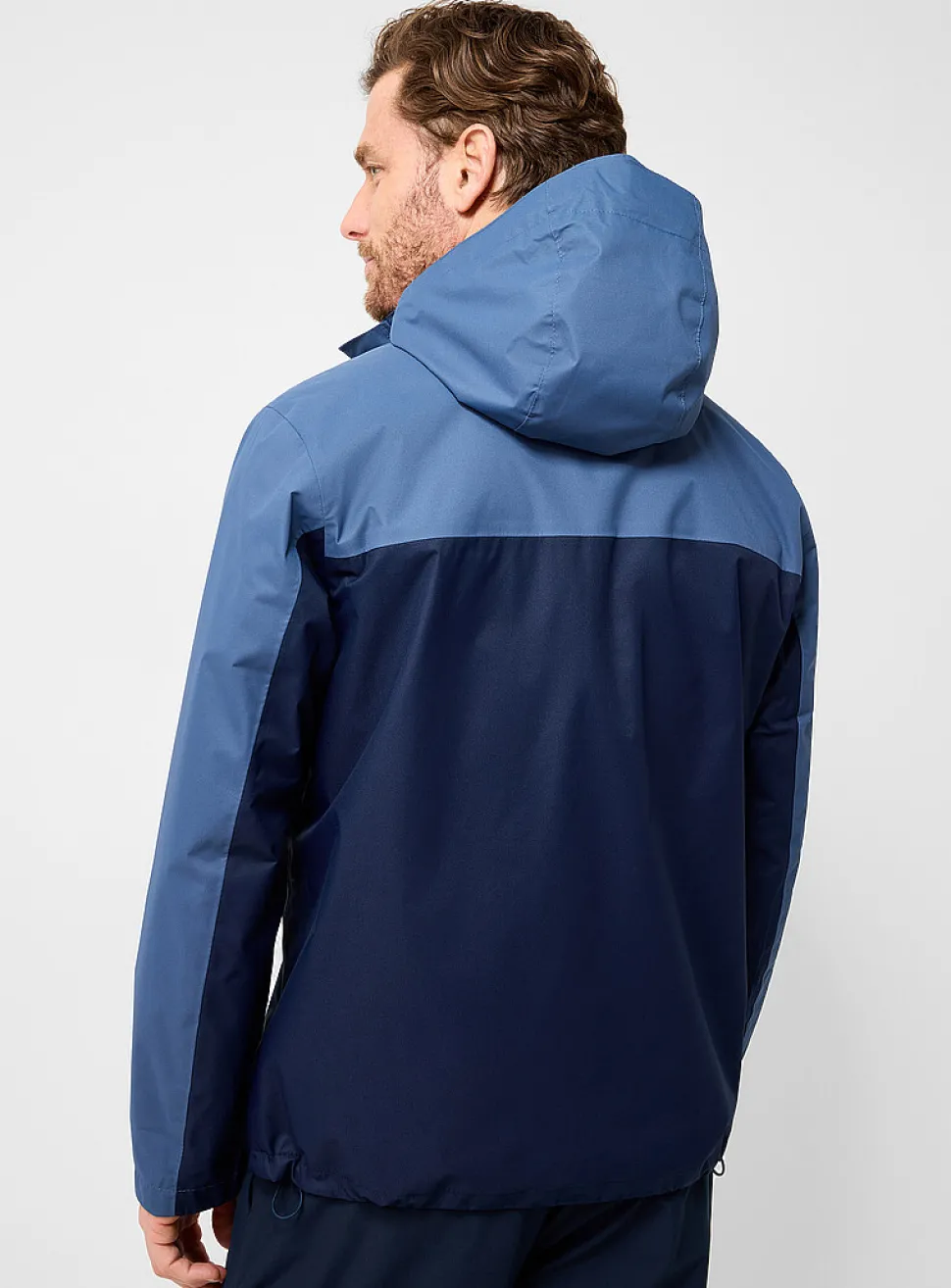 Hikebound raincoat