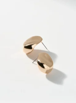 Hollow teardrop earrings