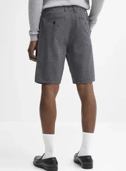 Houndstooth-like knit Bermudas