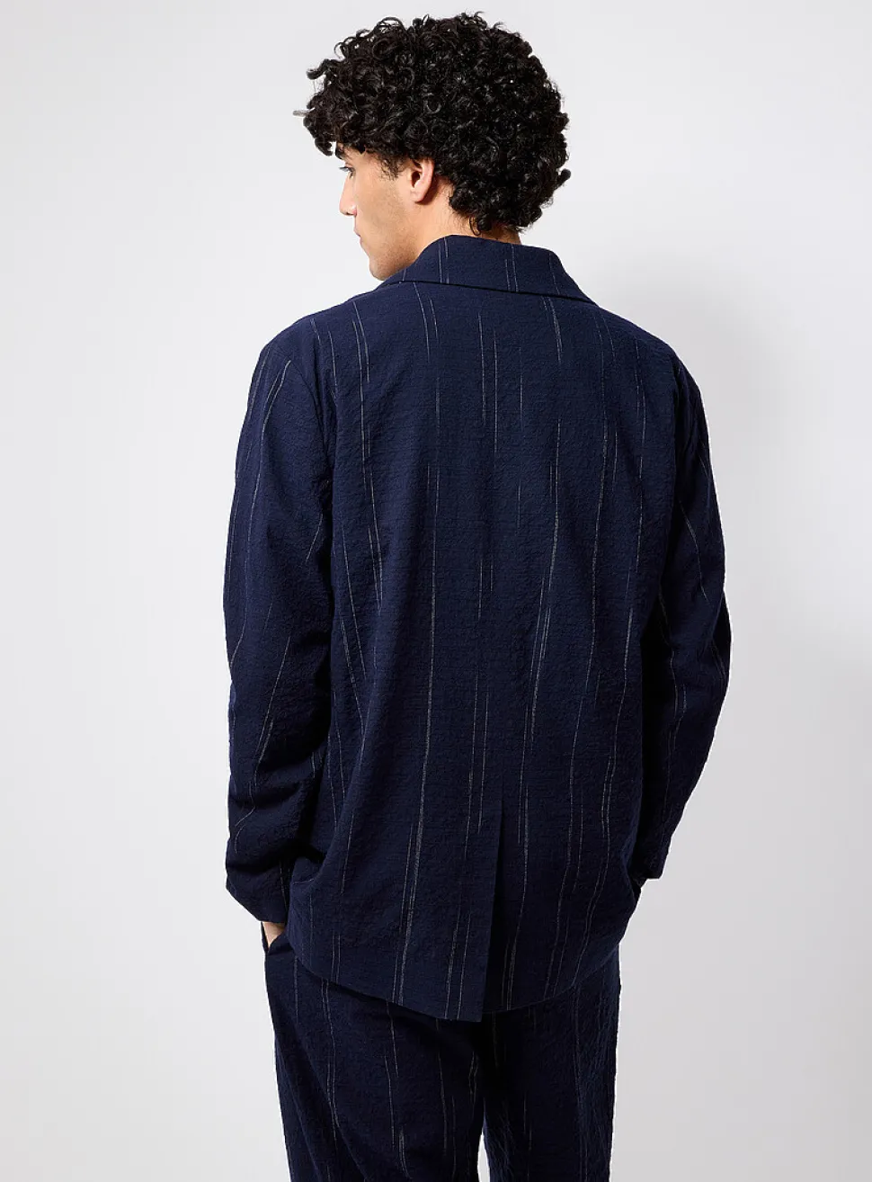 Irregular stripe seersucker jacket