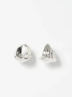 Johnnie large hoops